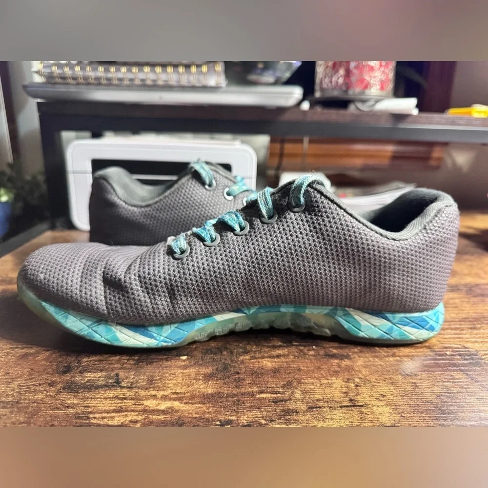 NOBULL Grey & Teal Geometric Trainer Sneakers | Men’s 8 / Women’s 9.5